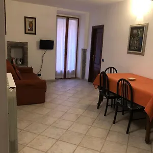Irma Colua Apartamento Manarola